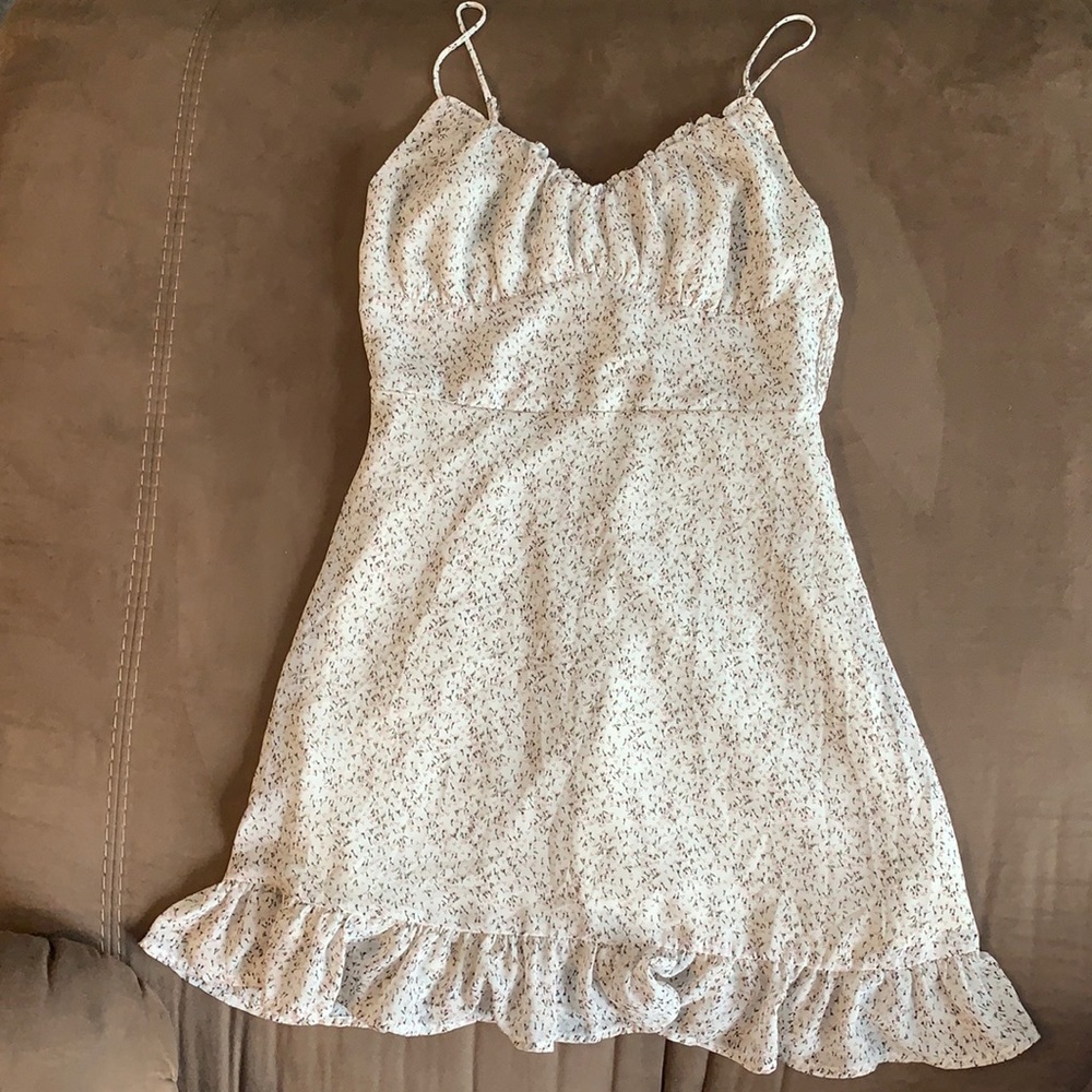 Really cute white and pink floral dress!